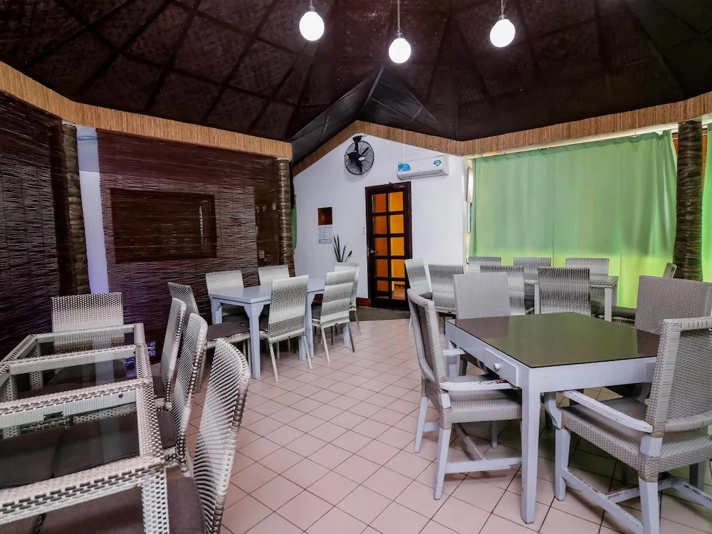 NIDA Rooms Boracay Aklan Paradise