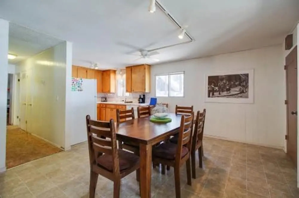 Large Cabin, 3 Minutes To Lake, 8 Minutes To Heavenly! 4 Bedroom Home