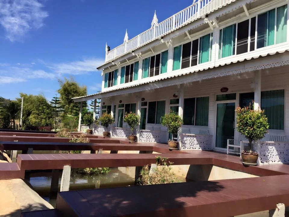 Khaokor Whitehome Resort