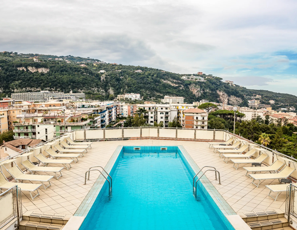 HOTIDAY Room Collection - Sorrento