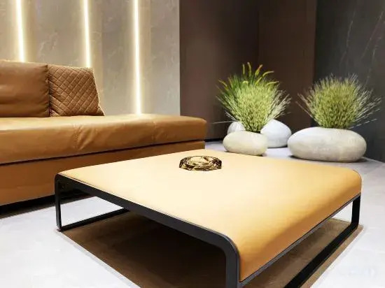 Yunjing Hotel (Luohe Shabei Dennis Convention and Exhibition Center)