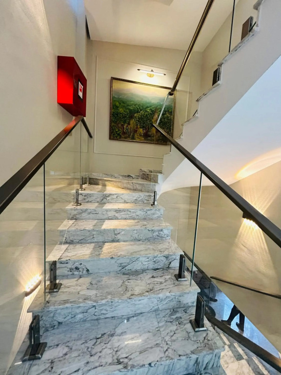 Two Rooms Plus Residence