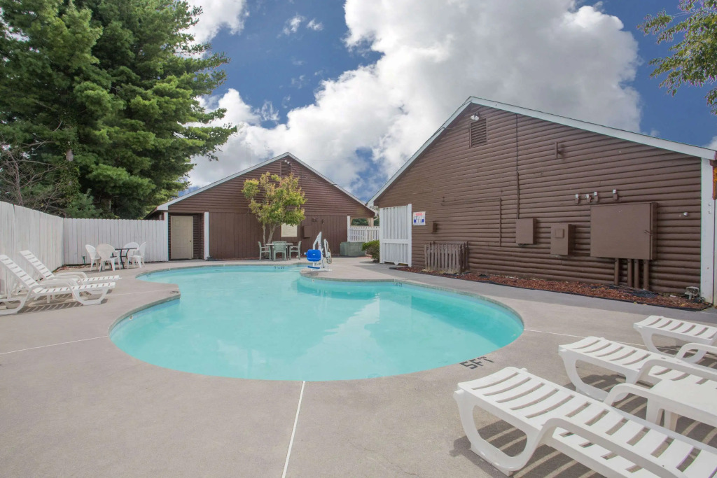 Super 8 by Wyndham Christiansburg