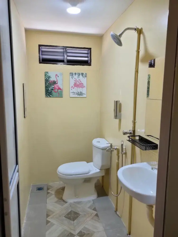 Aleesa Roomstay & Hotel