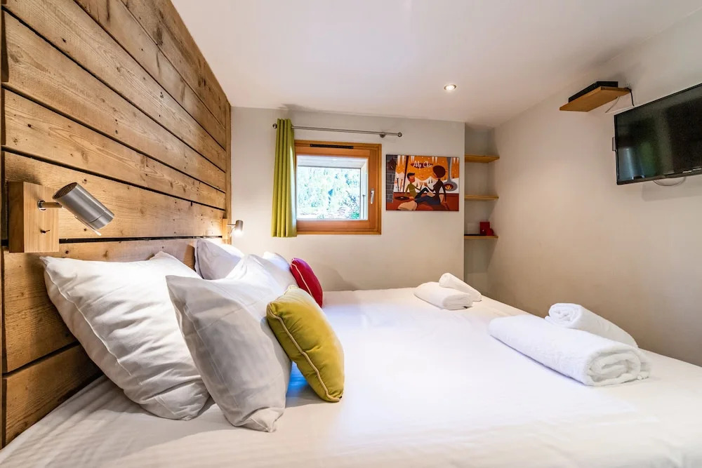 Chalet Croc Blanc Morzine - by EMERALD STAY