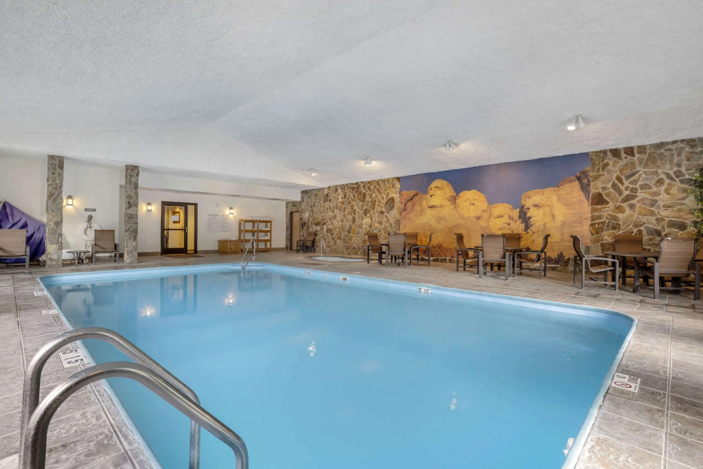 Comfort Inn & Suites Mt Rushmore
