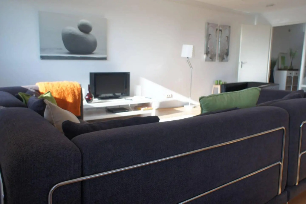 Amazing Apartment on 38th floor 769
