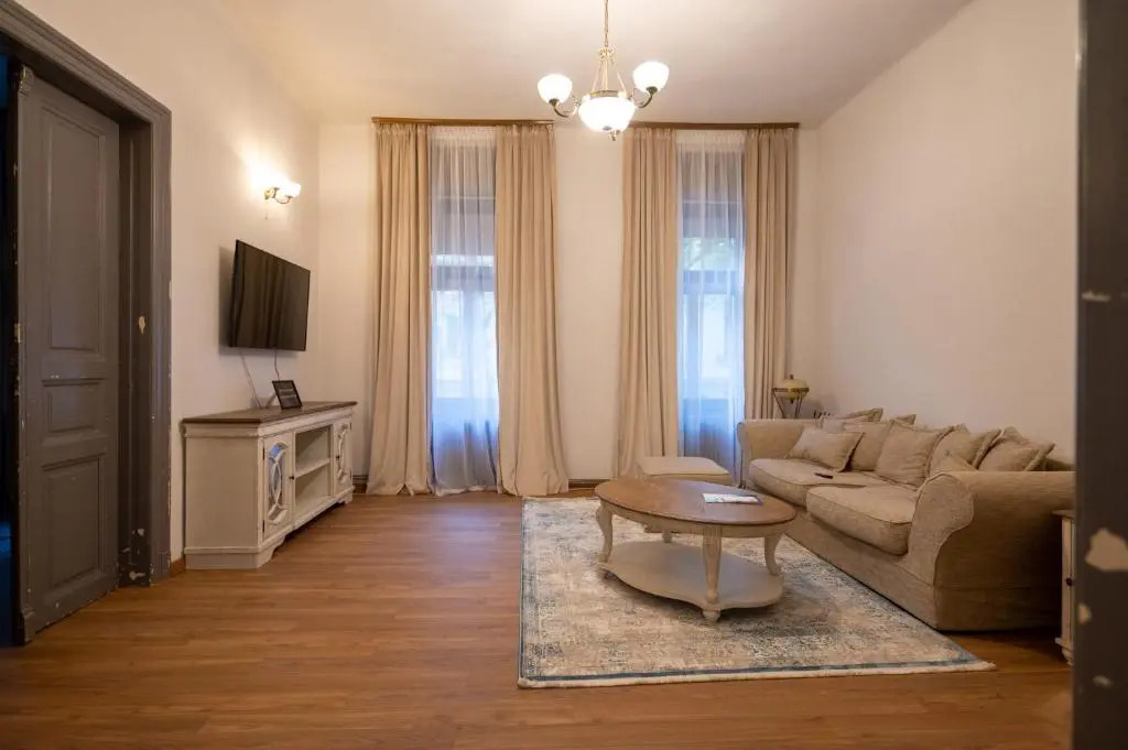 Kinsley Apartament 2