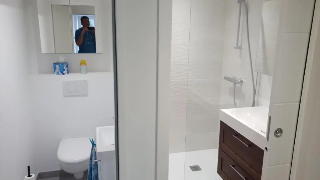 Agréable Appt 2 Chb, avec terrasse et jardinet privés- plage Pereire