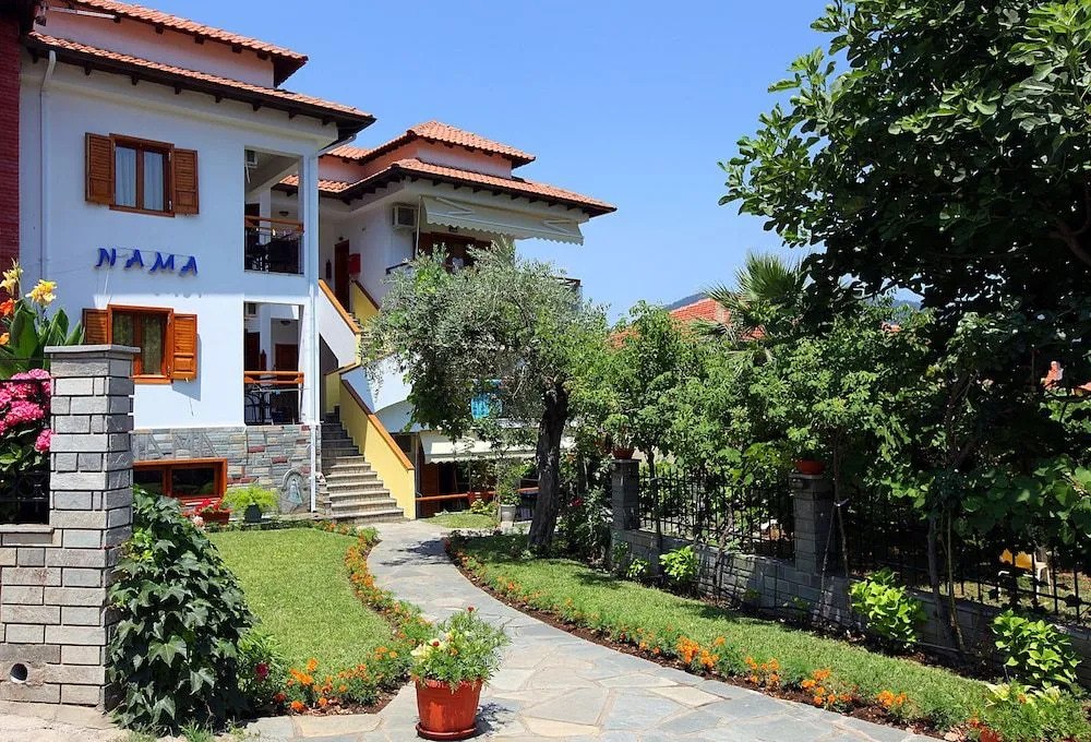 Nama Apartments