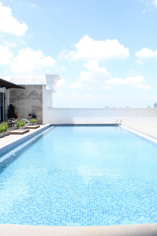 Golden Tulip Legacy Surabaya
