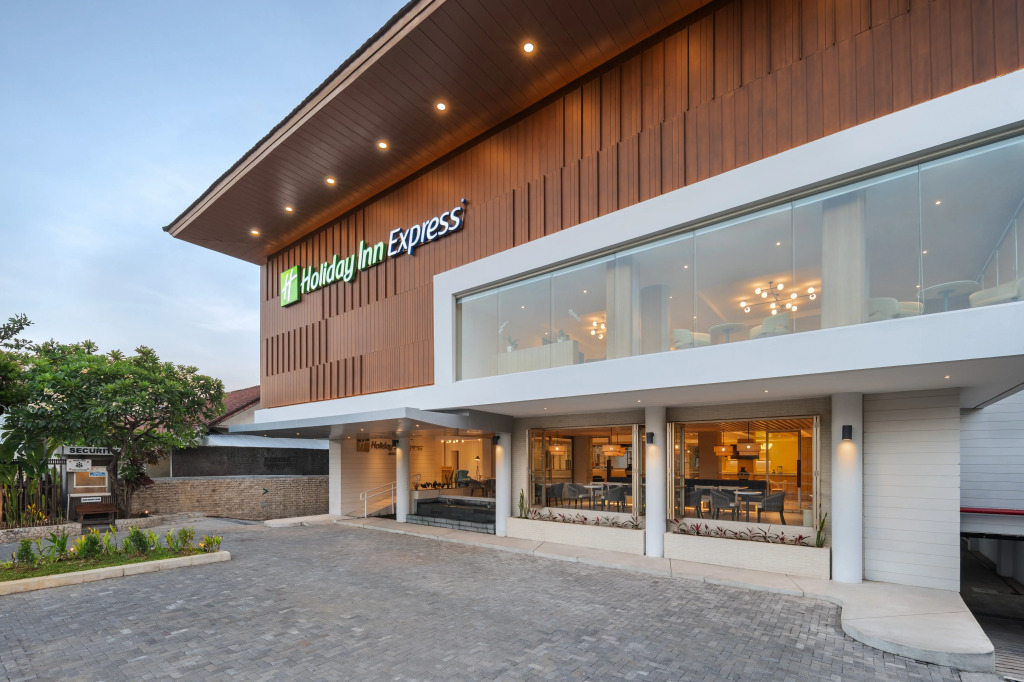 Holiday Inn Express Bali Sunset Road by IHG