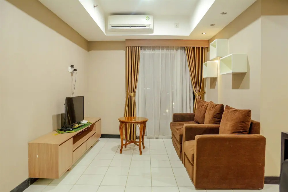 Strategic Location 2 Bedroom The Wave By Travelio