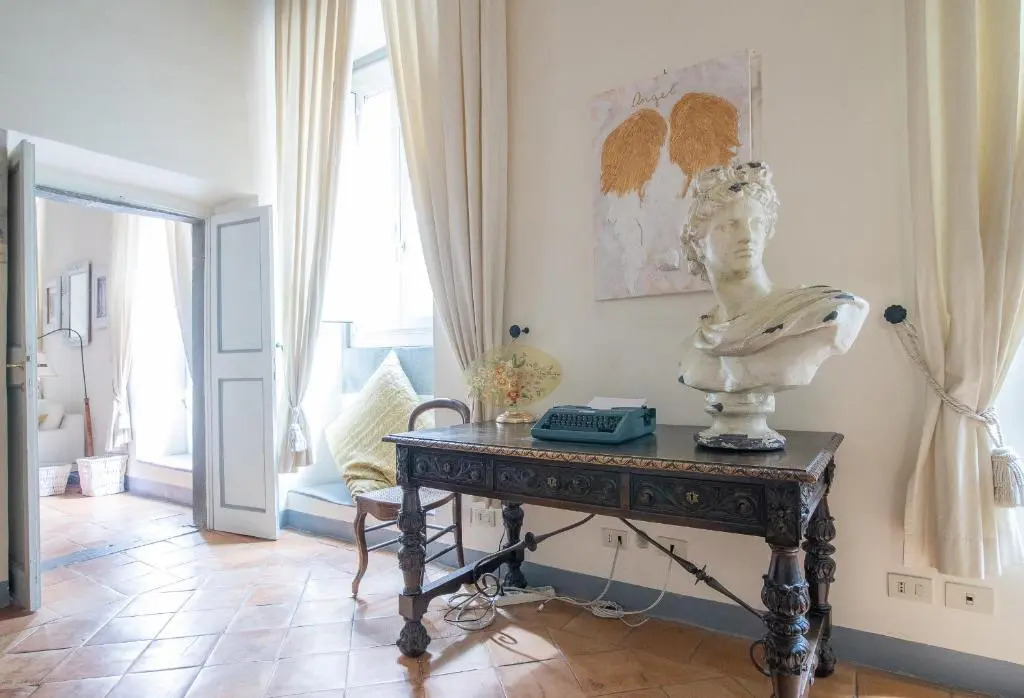 Via Dei Cartari Luxury Appartament