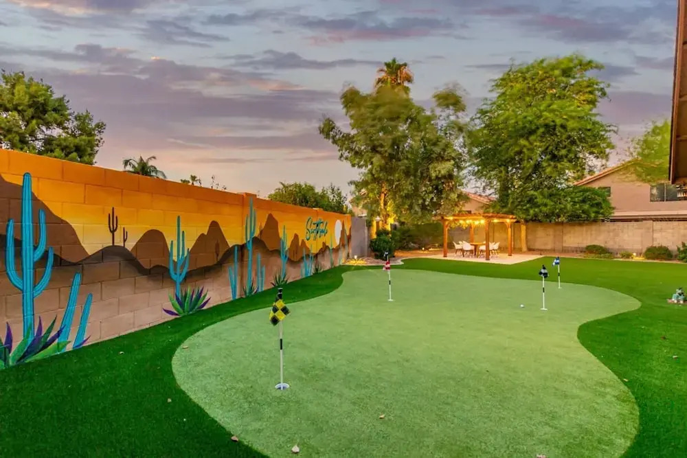 Greenway Oasis Heated Pool Spa Mural Putt Grn