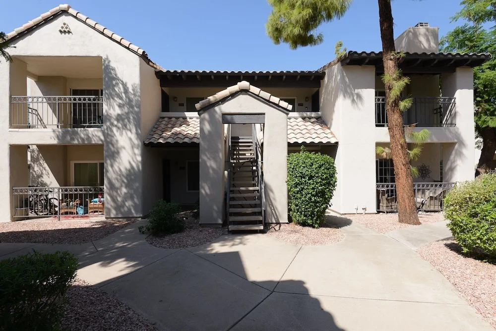 Villa Allison 2 Bedroom Condo by RedAwning