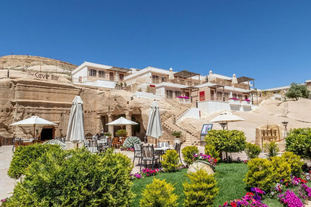 Petra Guest House Hotel