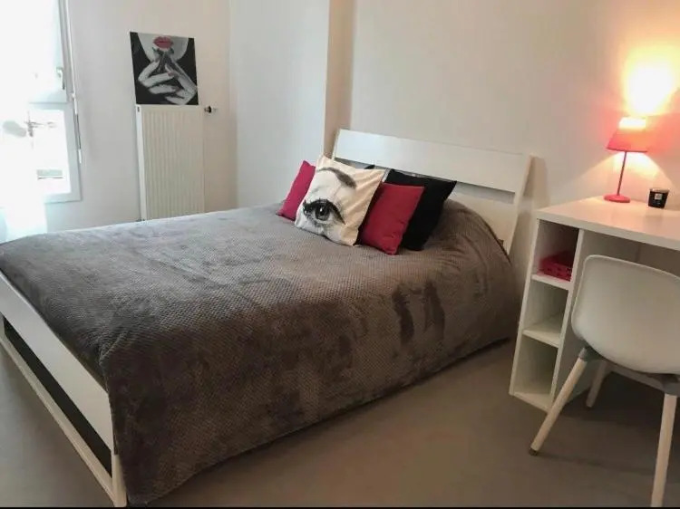 Beautiful 3 bedroom flat 8-9 persons