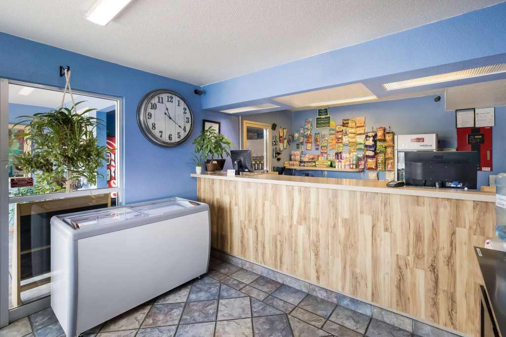 Knights Inn Sierra Vista / East Fry