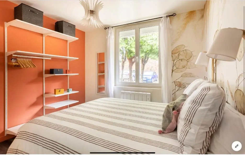 Le 102, Maison avec Terrasse et parking Gare de ROUEN