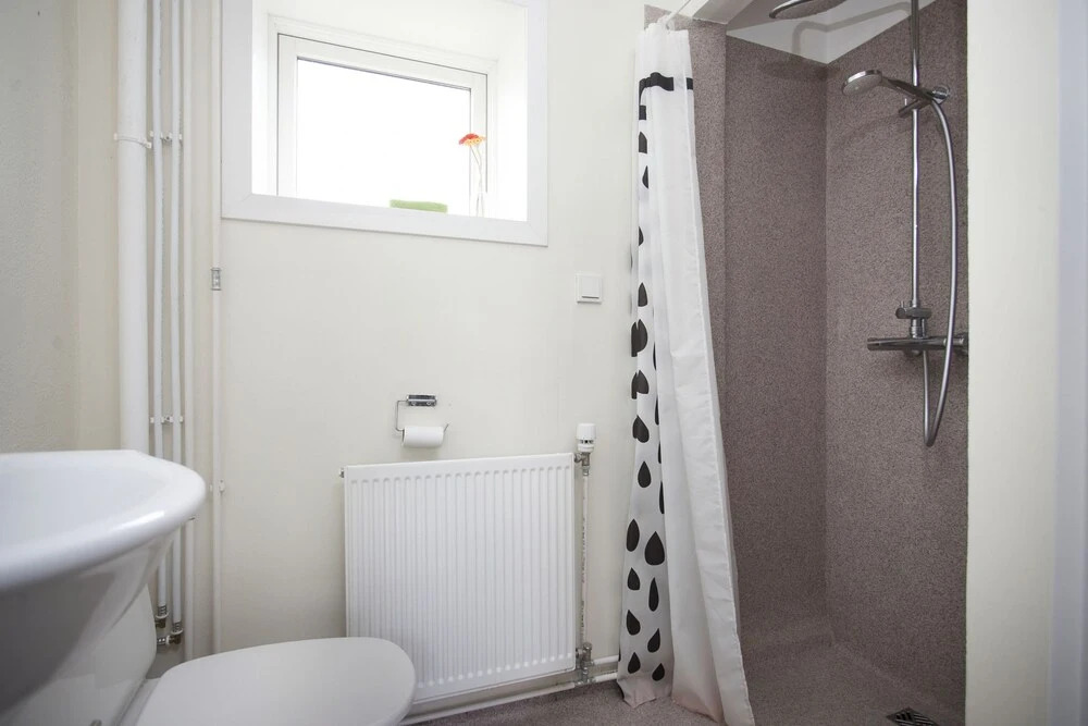 Steinar Guesthouse
