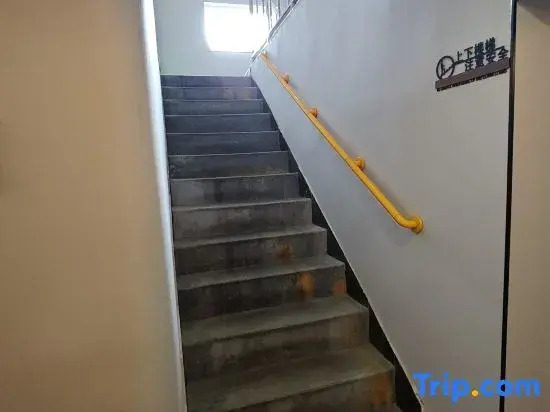 Jingman Zhilv Hotel (Houhai Branch of Jishuitan Hospital, Xinjiekou, Beijing)
