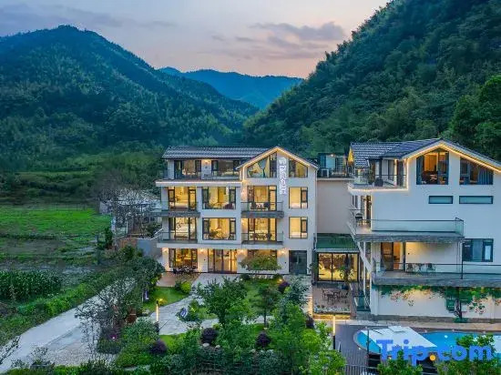 Anji Mountain Village resort beautiful stay (Tianhuangping store)