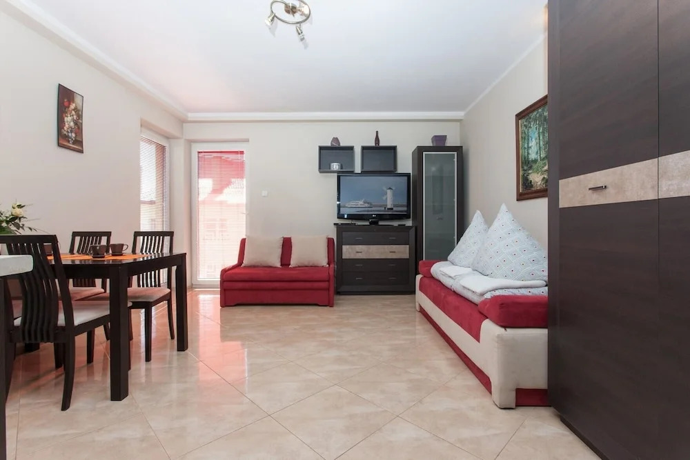 Apartments Chelmonskiego 11 by Renters