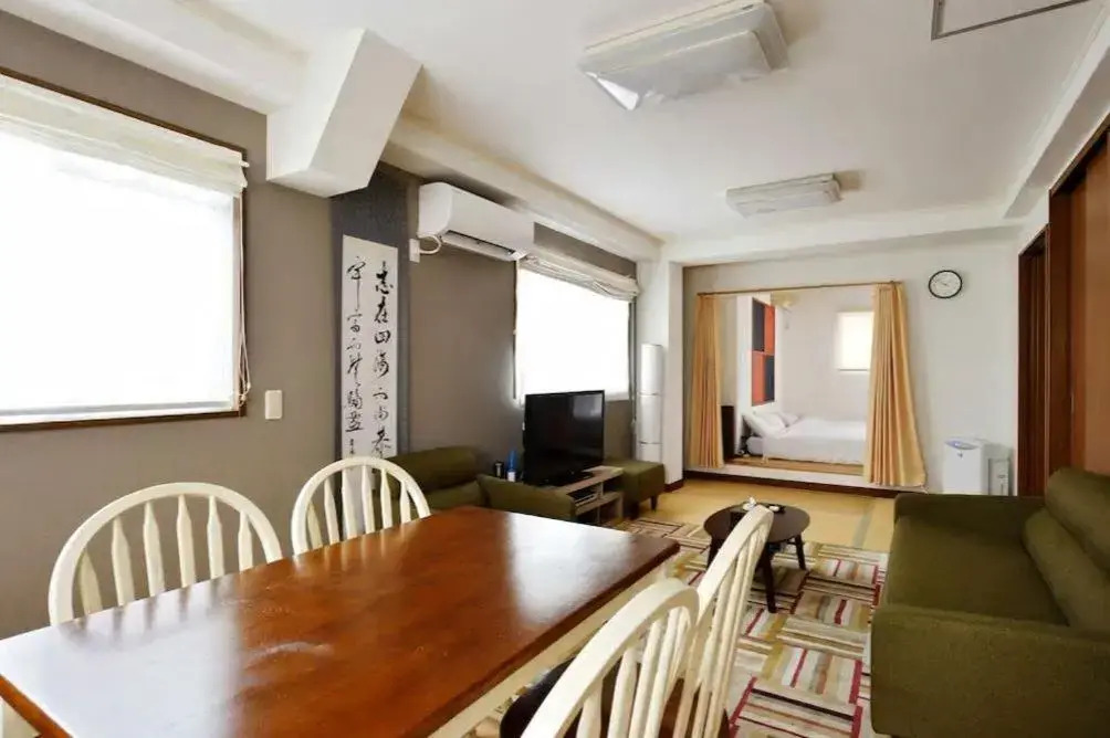 TE Osaka Luxury Room
