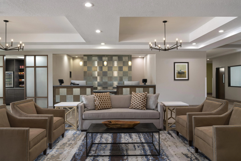 Best Western Plus College Station Inn & Suites