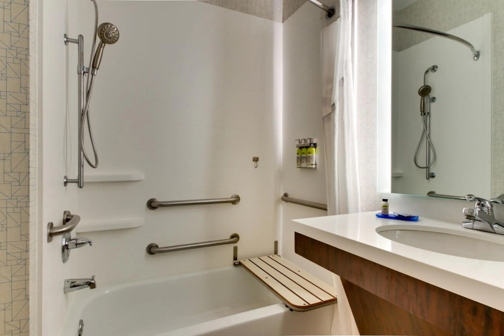 Holiday Inn Express Hotel & Suites Austell Powder Springs by IHG
