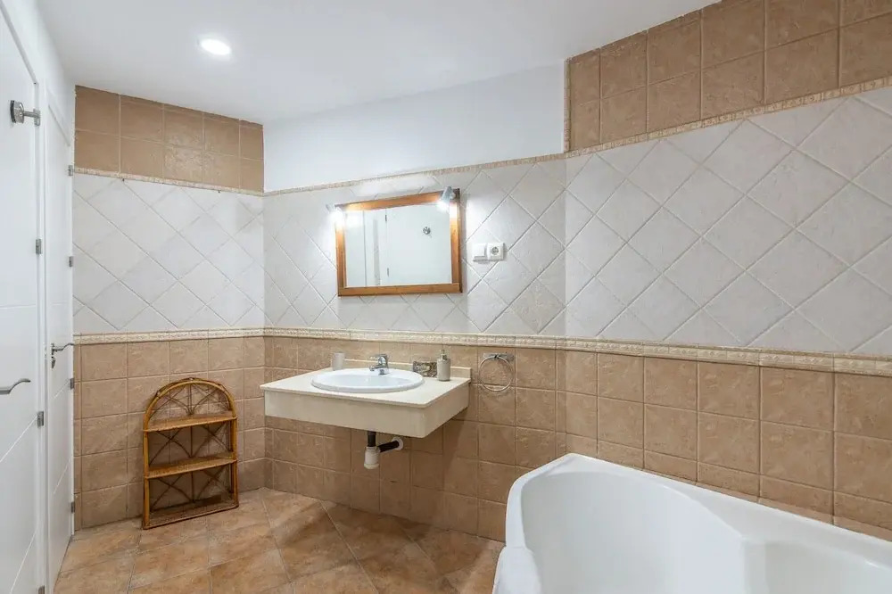 Sunny Andalusian Retreat