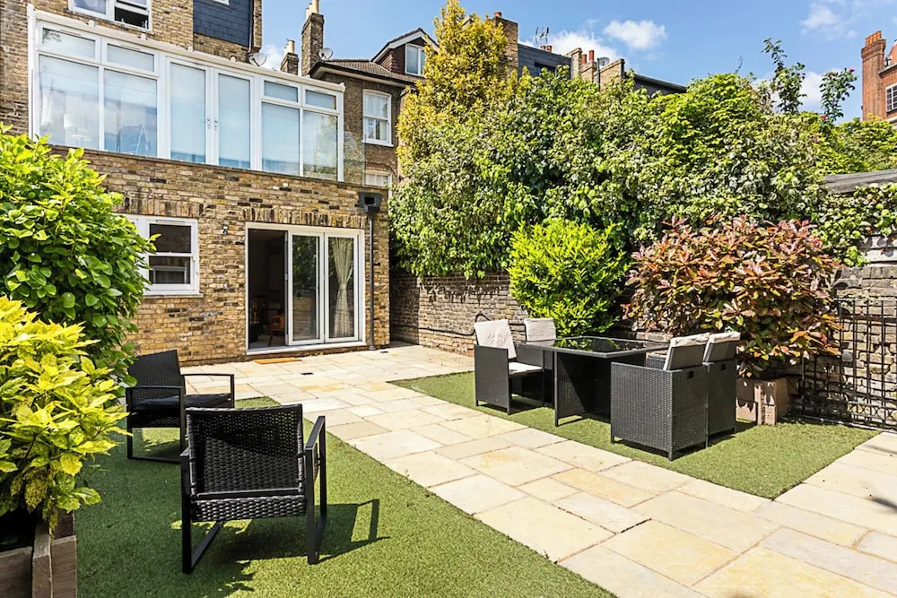 Stunning Flat in the Heart of Parsons Green