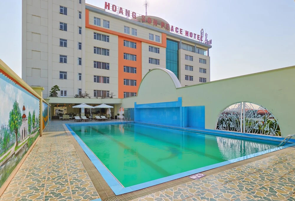HS-Peace Hotel