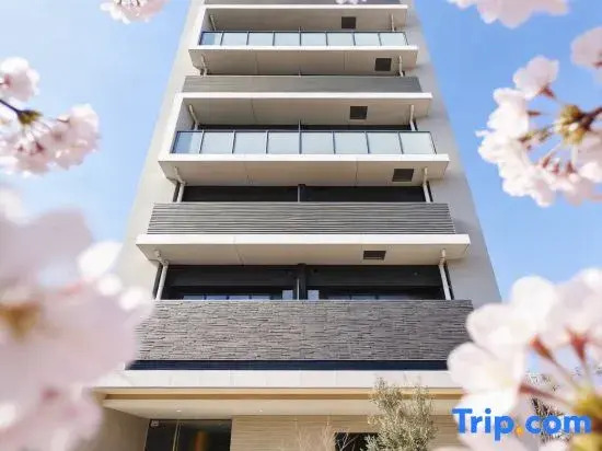 Open in 2026 / 400m to Osaka Castle Park / 4-min walk to station / 8 min to Shinsaibashi/Umeda