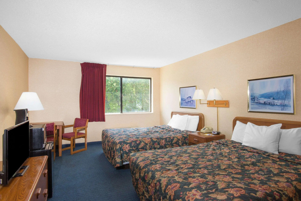 Days Inn by Wyndham Auburn/Finger Lakes Region