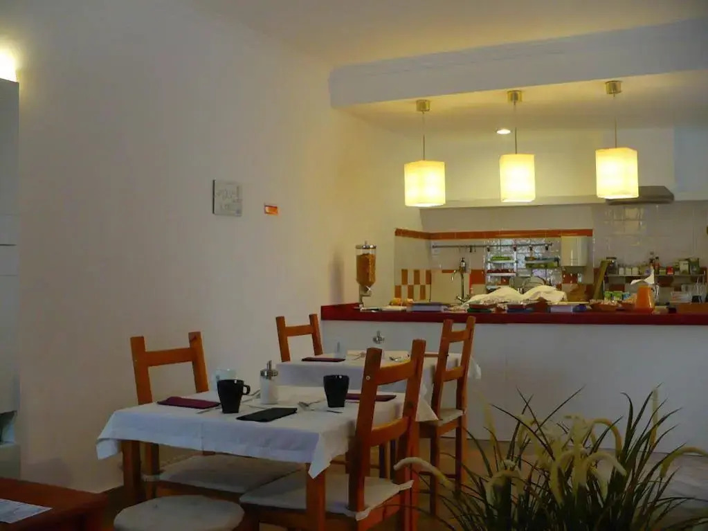 Casa Viana - Guesthouse