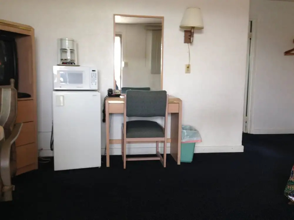 Hub Motel
