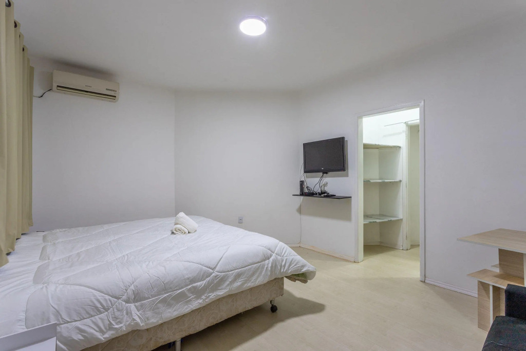 Apartamento 1 Quarto Em Porto Alegre Rs Eel0016