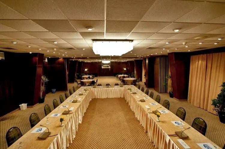 Aida Beach Resort Serviced Apartments