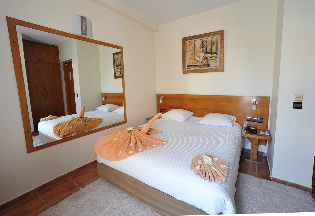 Casablanca Suites & Spa
