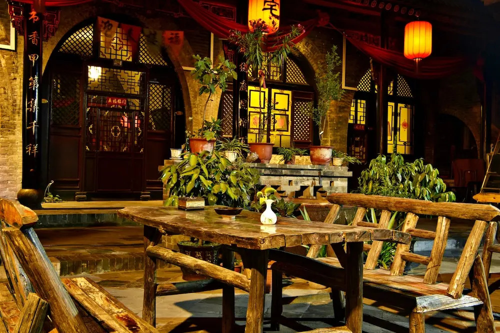 Pingyao Zouxikou Inn