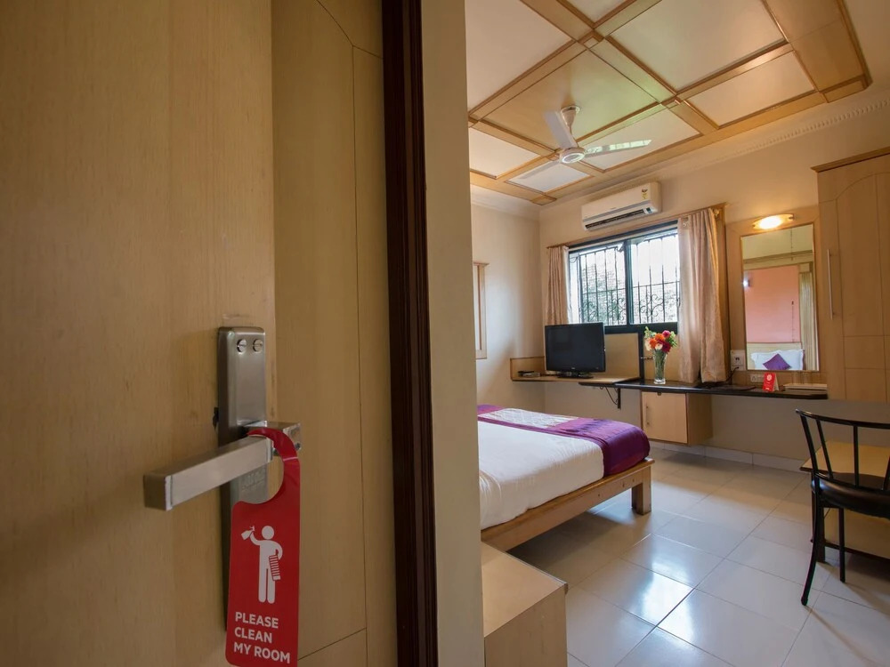 OYO 5250 Hotel Suraj Classic