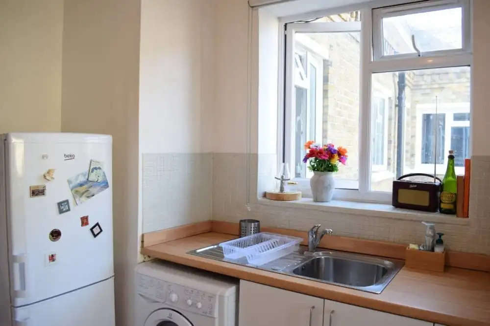 2 Bedrooms Apartment in Bethnal Green With City Views