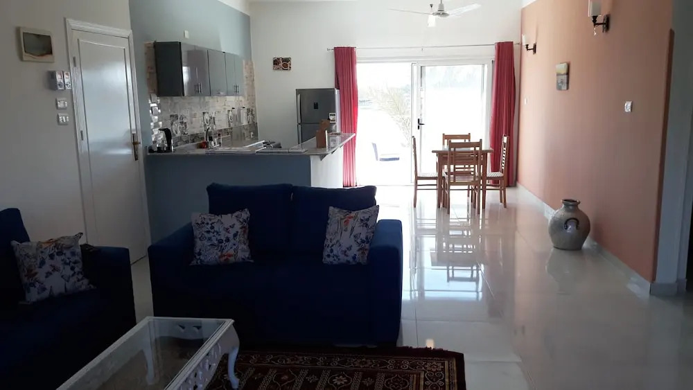 Luxury Senmut Apartments