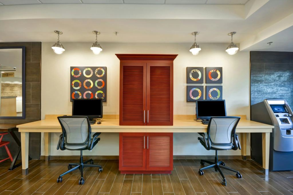 Home2 Suites By Hilton Dallas North Park
