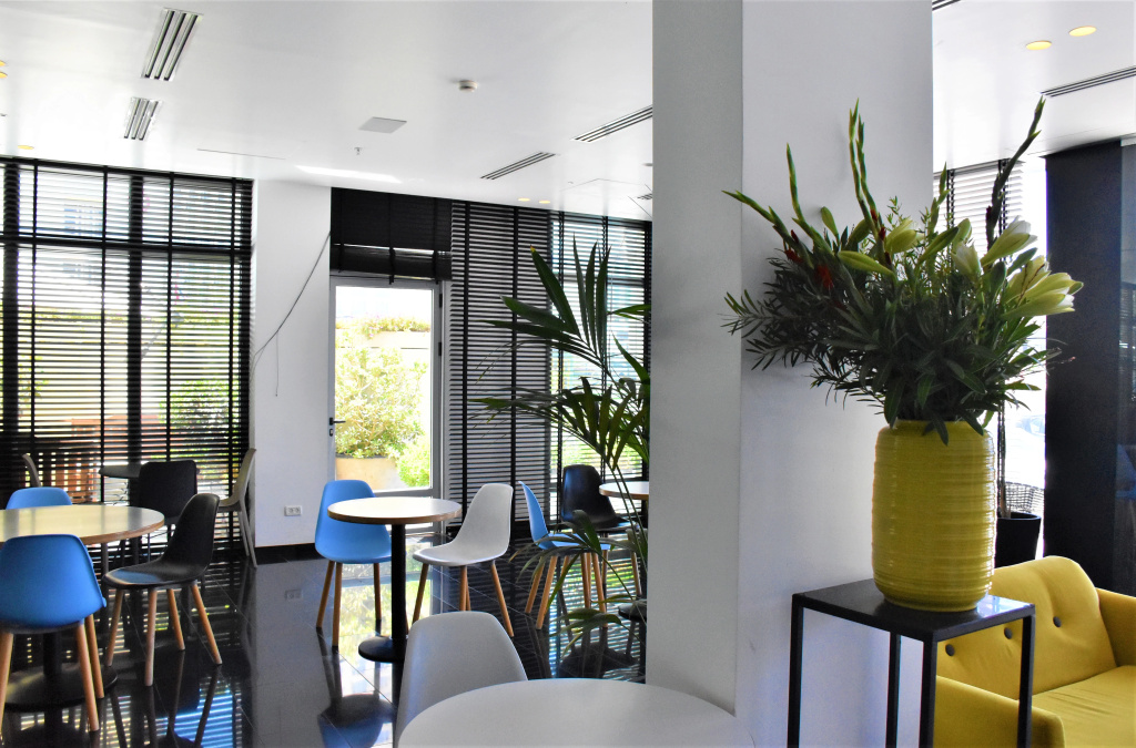 Seaside Hotel by Zvieli Hotels - Shelter Access