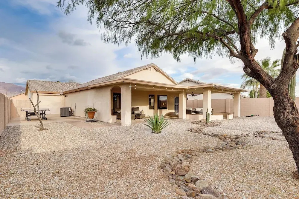 1 Mi to Golf: Mtn-view Gem w/ Patio in Gold Canyon