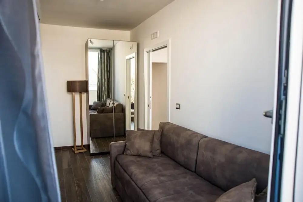 Brezza Marina Reataurant E  B&B