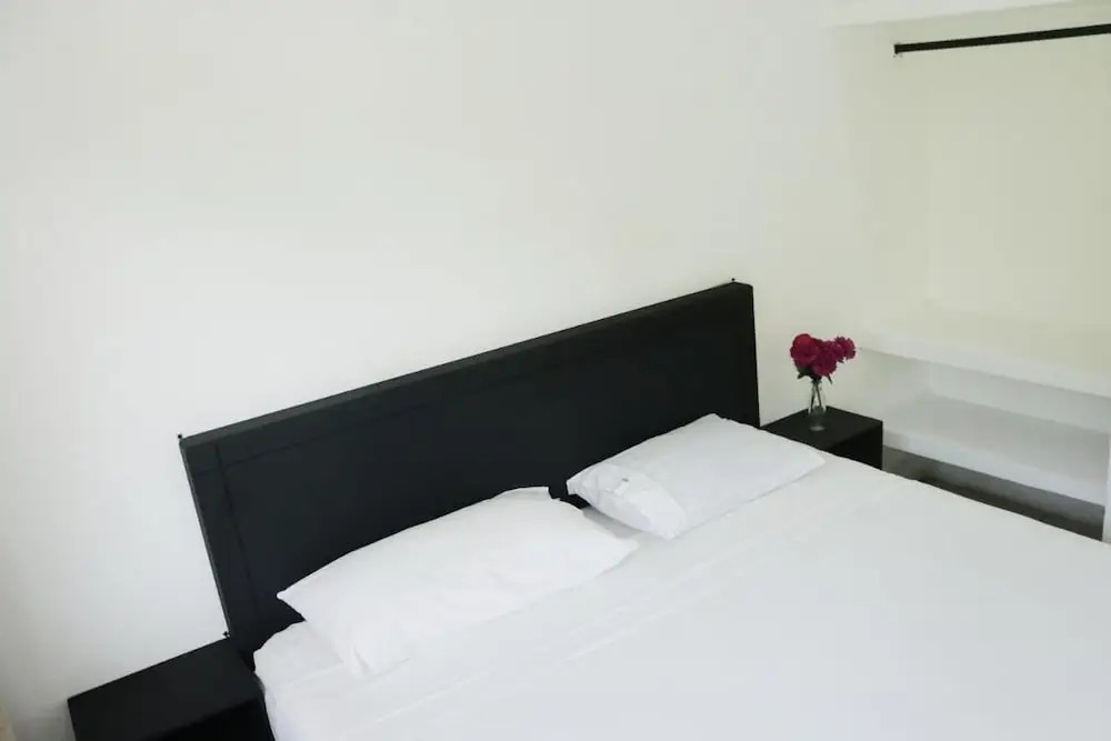 Room-private Room With King Size bed num
